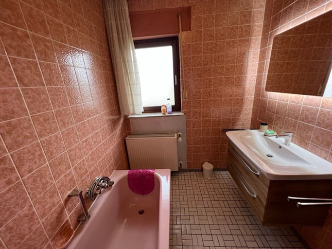Bathroom 3, Holiday Home in Hesse with Infrared Sauna near Sauerland, Waldeck-Frankenberg
