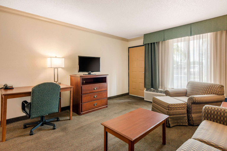 Others 5, Quality Inn & Suites Tarpon Springs South, Pinellas