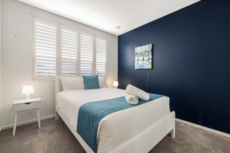 Bedroom 5, Meridian Alex Beach Apartments, Maroochy - Mooloolaba