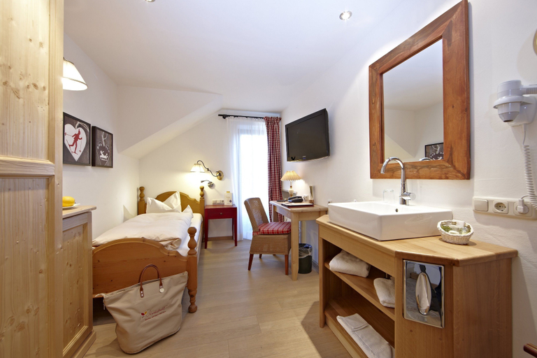 Bedroom 4, Staudacherhof, Garmisch-Partenkirchen