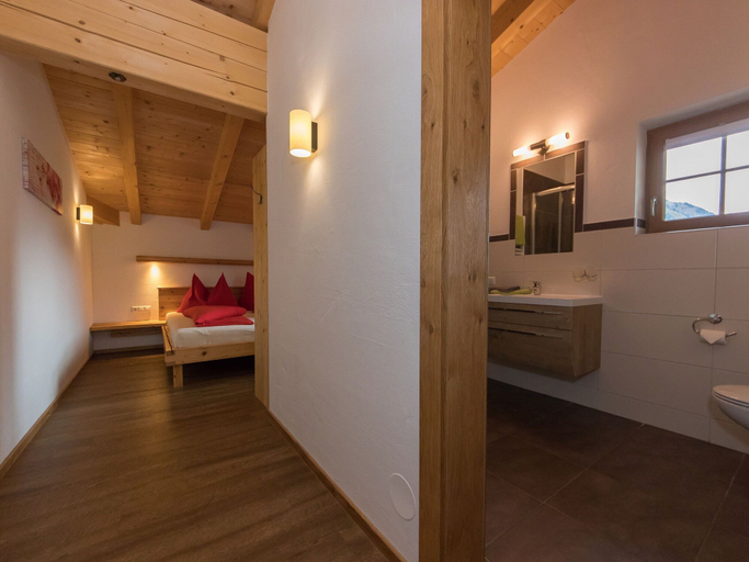 Bedroom 3, Apartment in Kaprun near the ski area, Zell am See