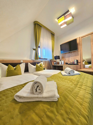 Bedroom 9