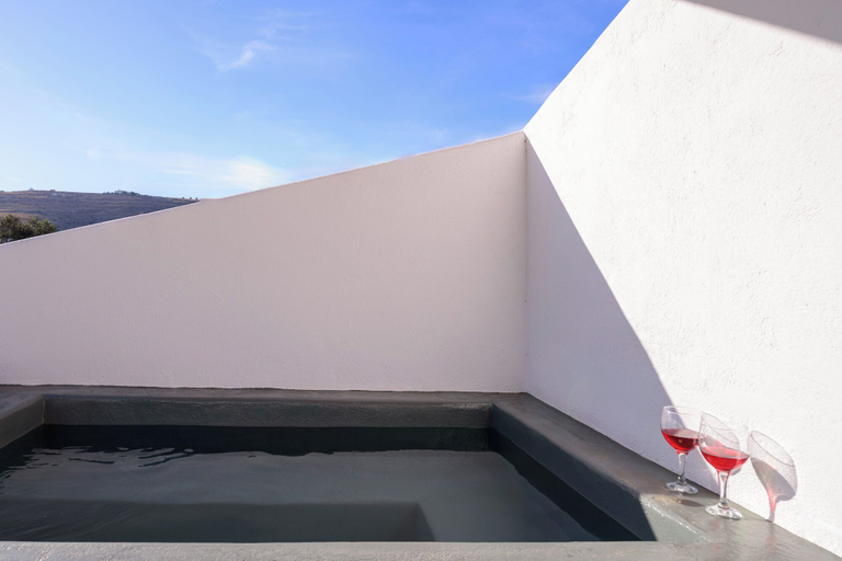 Exterior & Views 2, Athiri Luxury Suites Perivolos, South Aegean