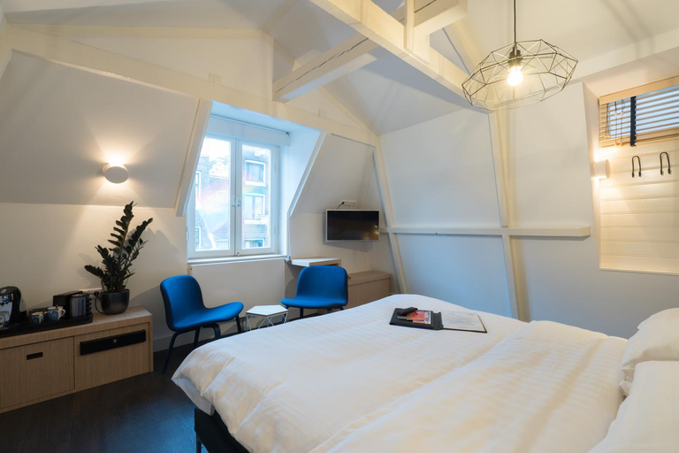 Bedroom 2, Amistad hotel, Amsterdam