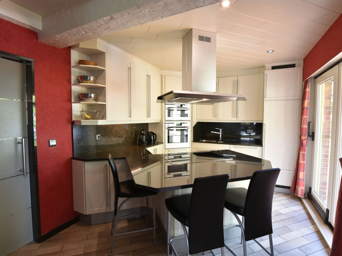 Others 4, Family Home Close to the Beach, West-Vlaanderen