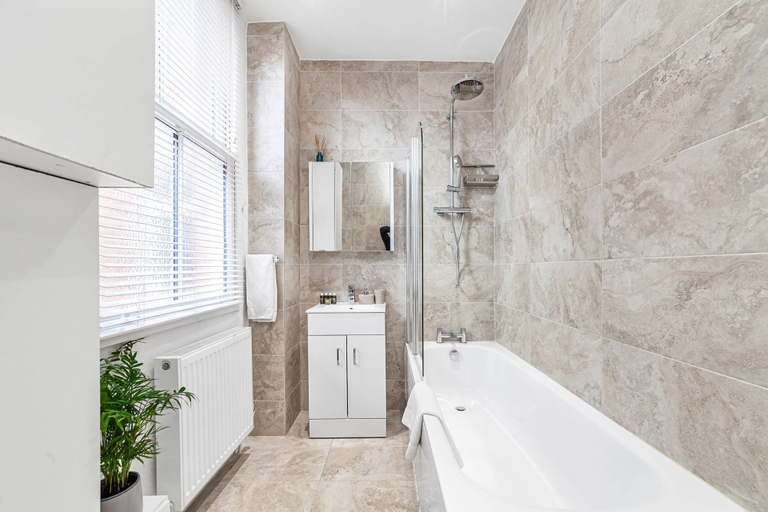 Bathroom 3, Bright West Ealing Abode, London