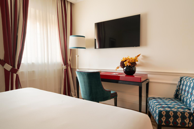 Bedroom 21