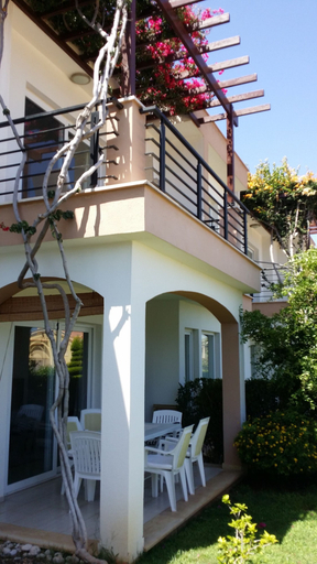 Exterior & Views 2, Holiday Villa in Kizkalesi Mersin, 100 m From sea, Silifke