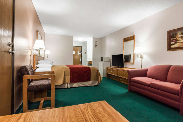 Others 5, Rodeway Inn Holdrege, Phelps