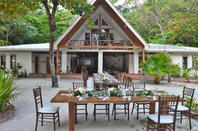 Food & Drinks 4, Casa Cecilia Beach Front, Puntarenas