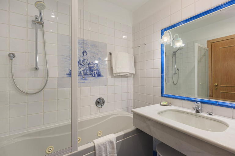 Bathroom 3