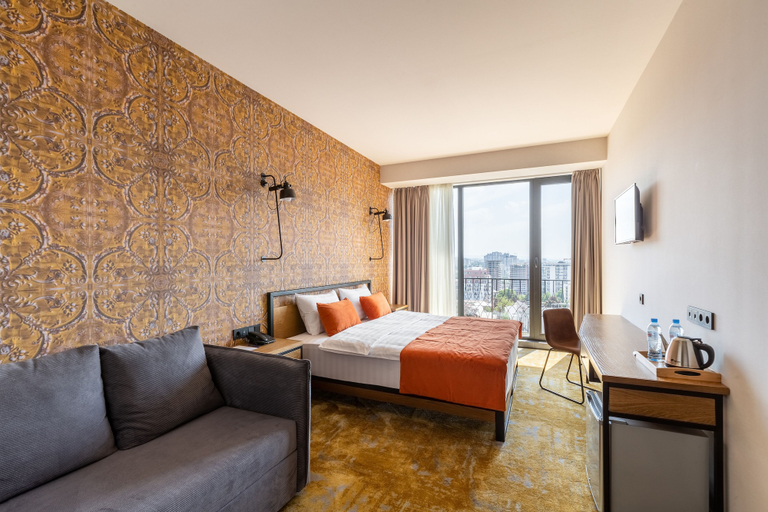 Bedroom 2, Spark by Hilton Tbilisi Biography, Tbilisi