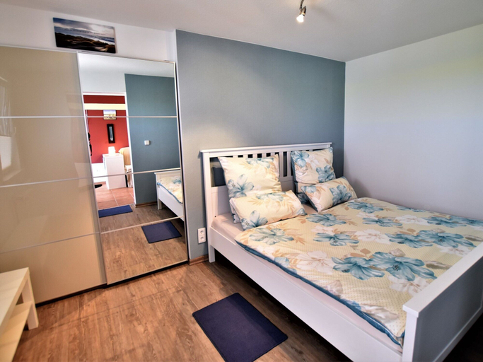 Bedroom 2, Snug Bungalow in Insel Poel Germany near Beach, Nordwestmecklenburg