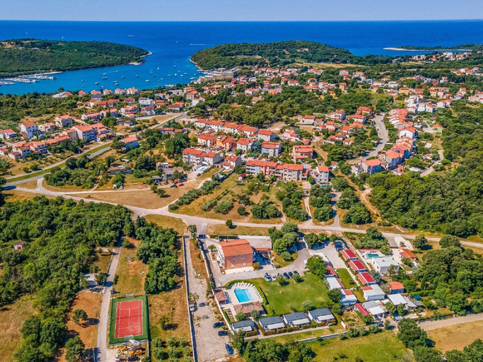 Exterior & Views 2, Panoramic Apartment in Banjole near Pula Town Center, Medulin