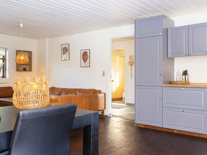 Others 5, 7 Person Holiday Home in Grenaa, Norddjurs