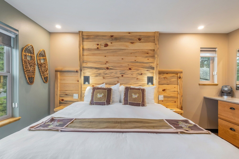 Room 2, Solitude Mills Lake 204 - Estes Park 1 Bedroom Studio by RedAwning, Larimer