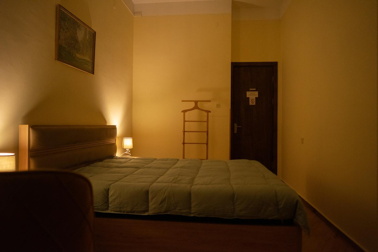 Others 2, Guesthouse Hillside, Tbilisi