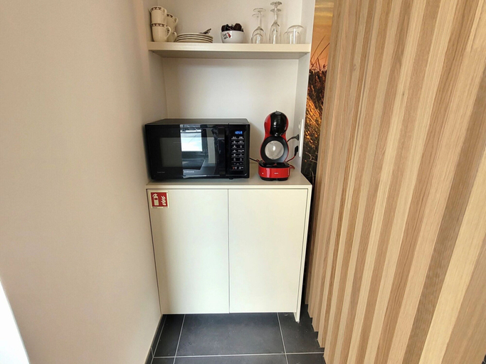 Private kitchen 3, Holiday Home in Zuienkerke With Terrace, West-Vlaanderen