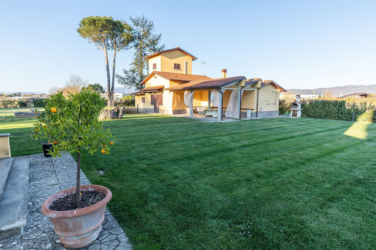 Others 5, Residenza Paradisea, Arezzo