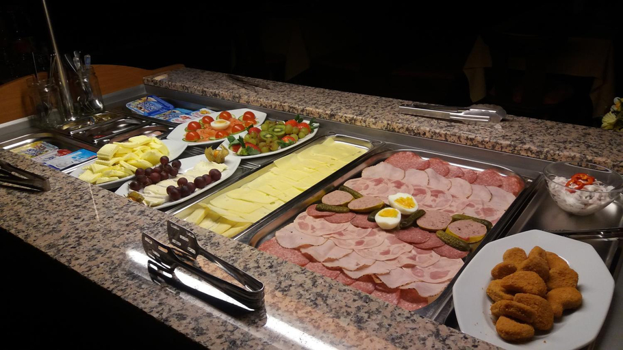 Food & Drinks 3, Hotel Sonnenhof, Cham