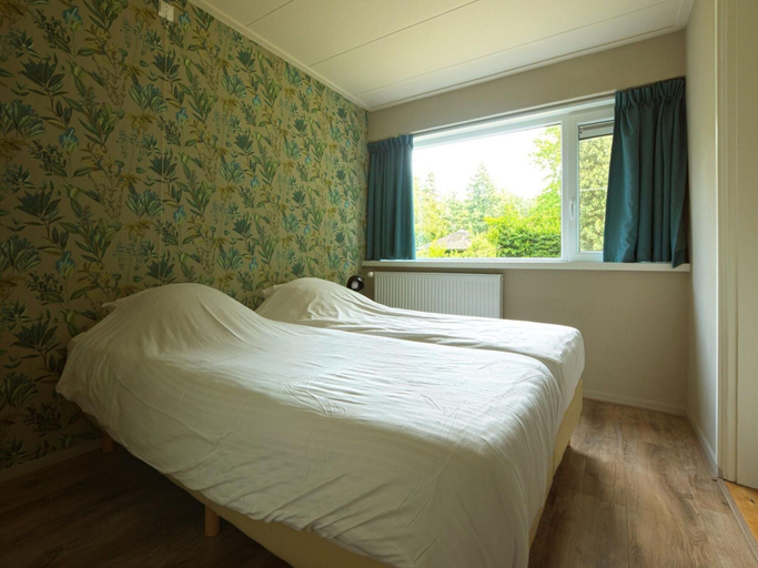 Room 4, Holiday Home in Gelderland Near Den Bramel, Lochem