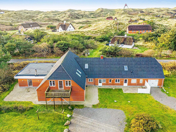 Exterior 4, 4 Star Holiday Home in Ulfborg, Ringkøbing-Skjern