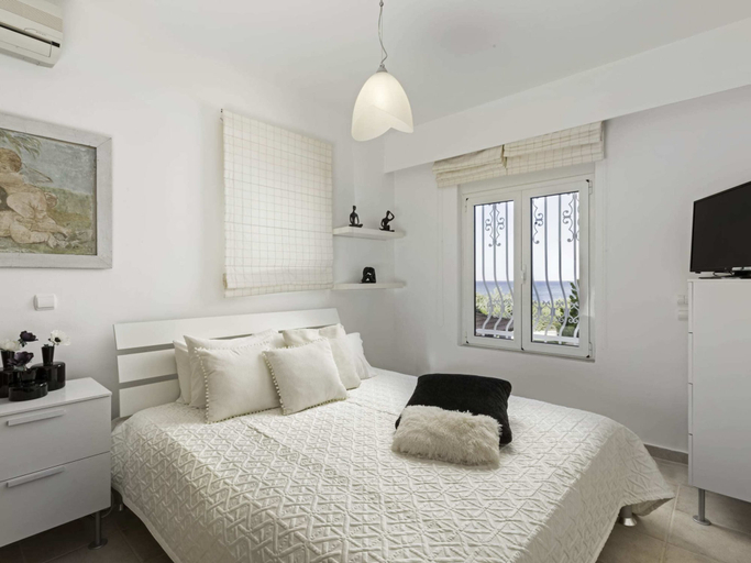 Bedroom 2, Villa on Island with Private Pool, Garde, Terrace, Parking, South Aegean