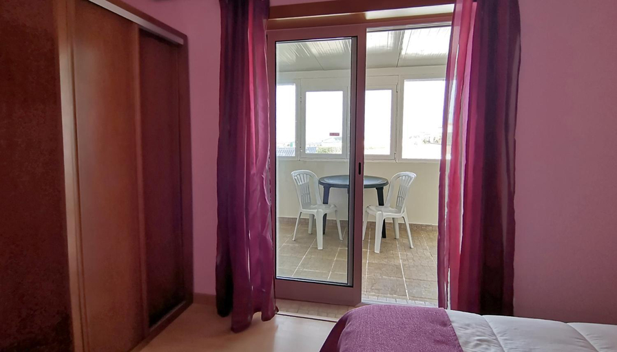 Bedroom 2, Hotel Hebe Peniche, Peniche