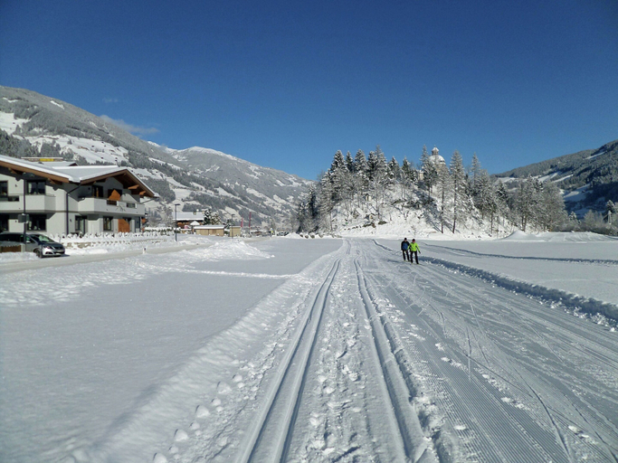 Others 4, Apartment in Mayrhofen near Ski Lifts, Schwaz