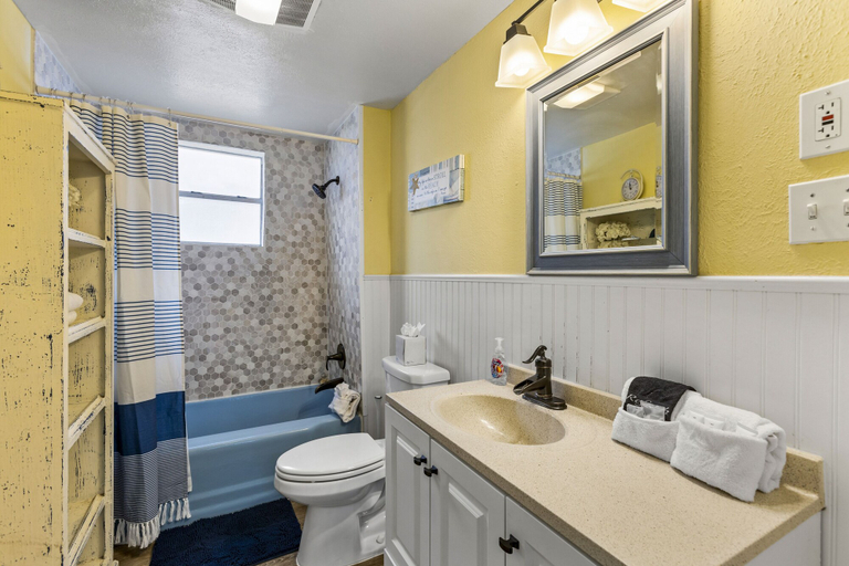 Bathroom, Beach Break, Galveston