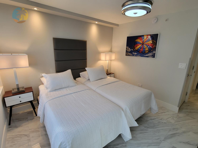 Bedroom 2, Deluxe Beach Resort - HORA RENTALS, Miami-Dade