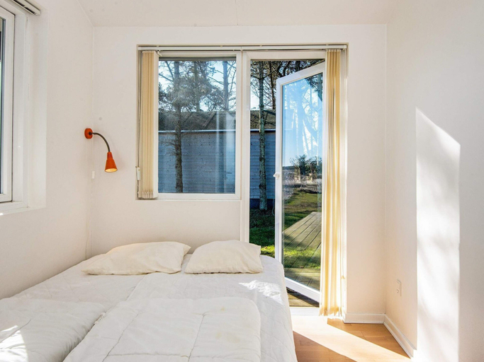 Bedroom 2, 4 Star Holiday Home in Harboore, Lemvig