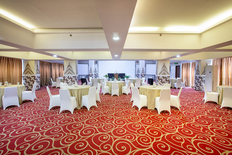 Business Facilities 27