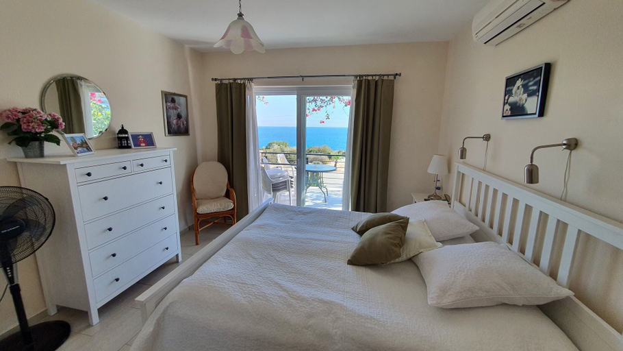 Bedroom 3, Holiday Villa in Kizkalesi Mersin, 100 m From sea, Silifke