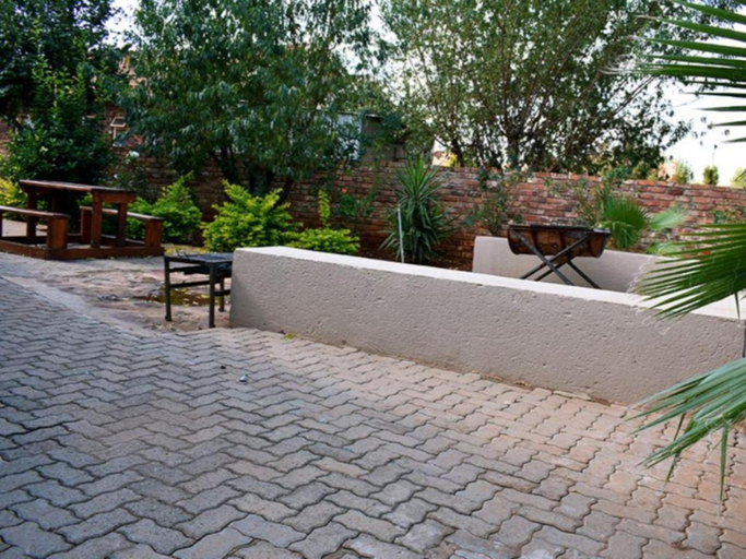 Others 5, Gaediwe Guesthouse, Dr Ruth Segomotsi Mompati