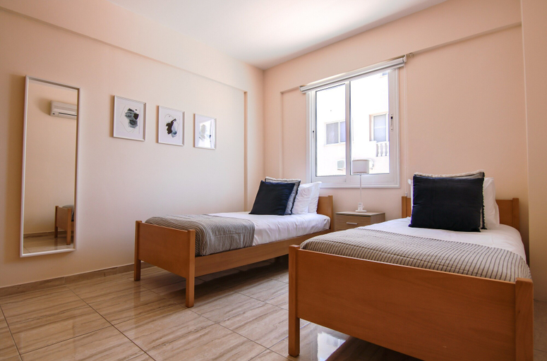 Bedroom 2, Phaedrus Living: Universal City Flat Alina