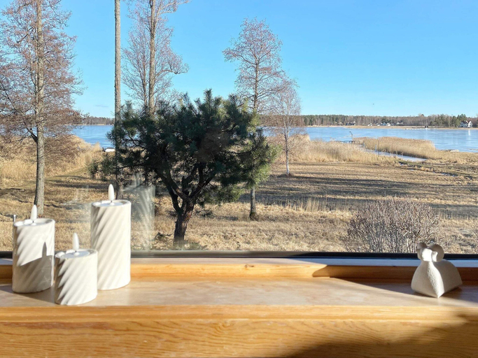 Water view 4, 4 Person Holiday Home in Hammaro, Hammarö