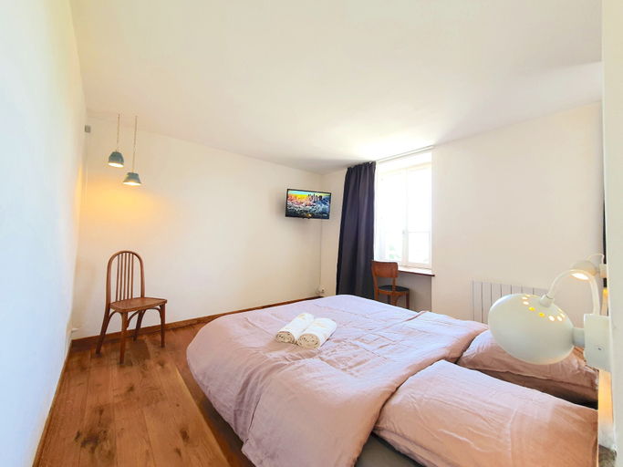 Bedroom 2, La Maison Folia, Manche