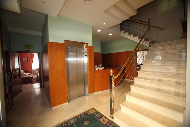 Public Area, Hotel Ramos, Pontevedra