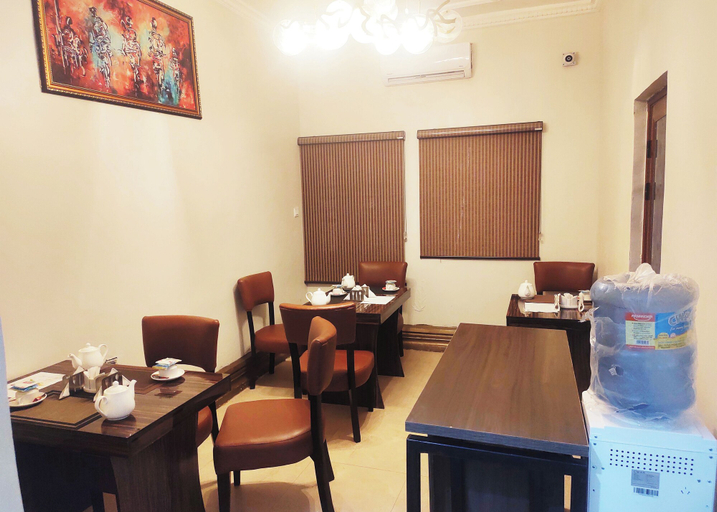 Food & Drinks 3, SMILE-T CONTINENTAL HOTEL, Oshodi/Isolo