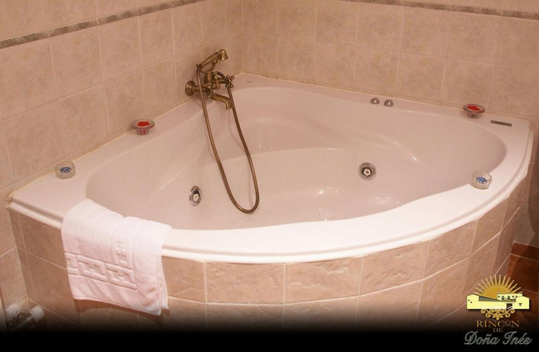 Bathroom 4, Hotel Rural Rincon de Dona Ines, Valladolid