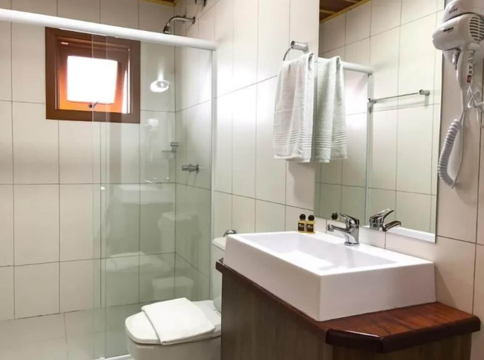 Bathroom 3, Hotel Triveneto Gramado, Gramado