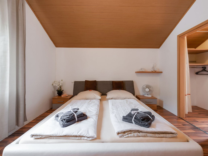 Bedroom 3, Modern Holiday Home in Pinsdorf with Garden, Gmunden