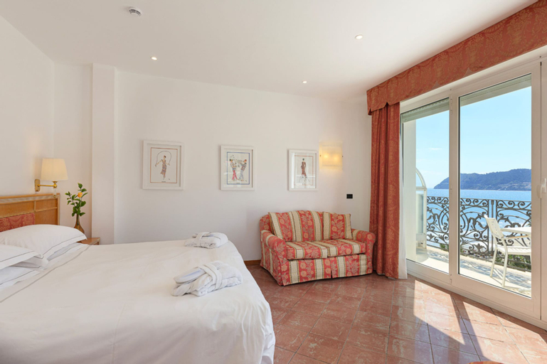 Bedroom 15