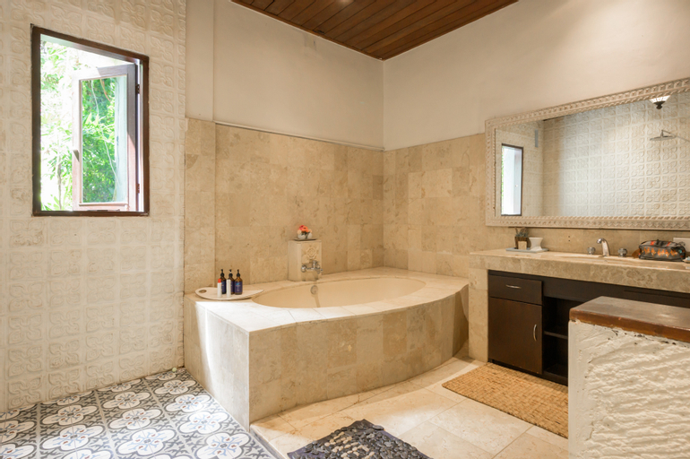 Bathroom 6