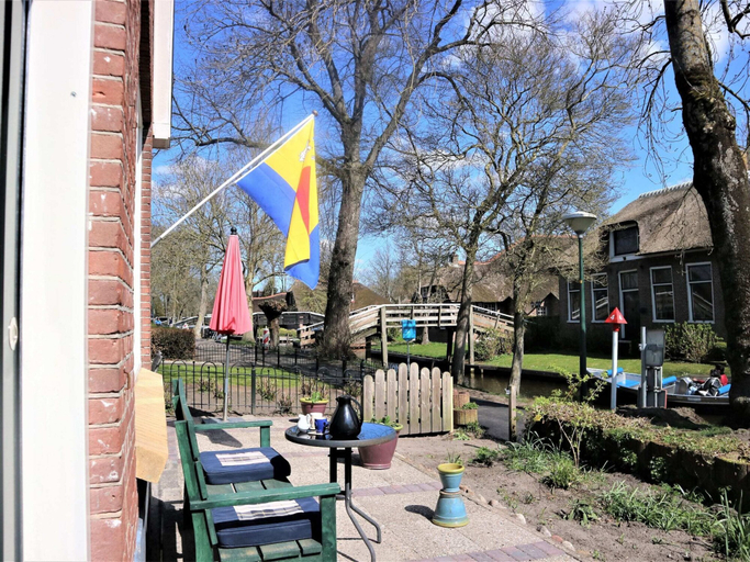 Garden 4, Apartment in Giethoorn by Scenic Canals, Steenwijkerland