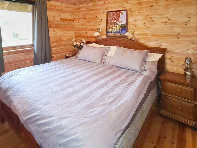 Room 5, 12 Person Holiday Home in Tau, Strand
