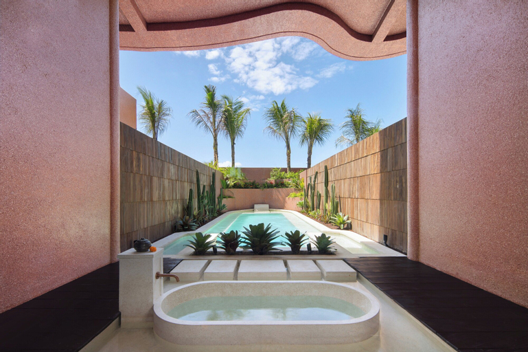 Swimming Pool 24
