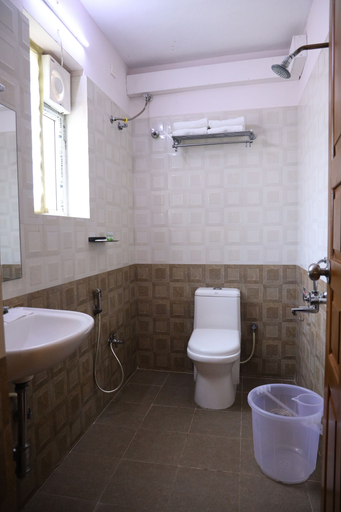 Bathroom, Kfour Apartment & Hotels Private Limited, Madurai