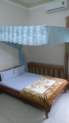 Bedroom 3, Nha Nghi Hoa Phuong, Đông Hà